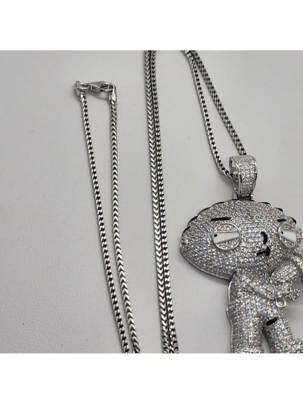 Brand New Sterling Silver 925 Stewie Necklace